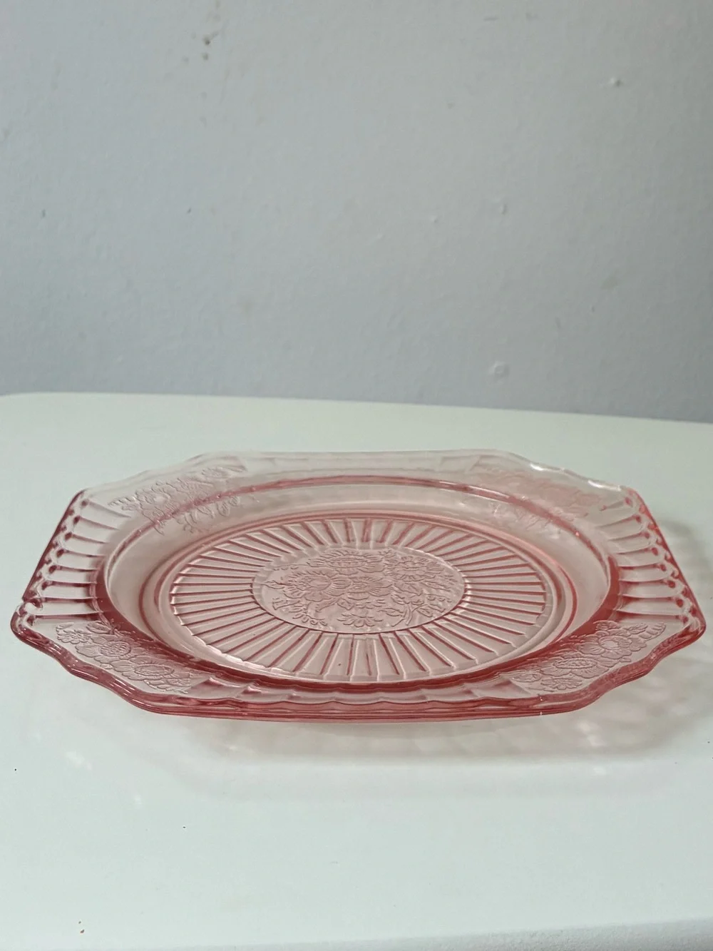 Vintage Style Pink Depression Glass Serving Plate - Decorative Floral Design